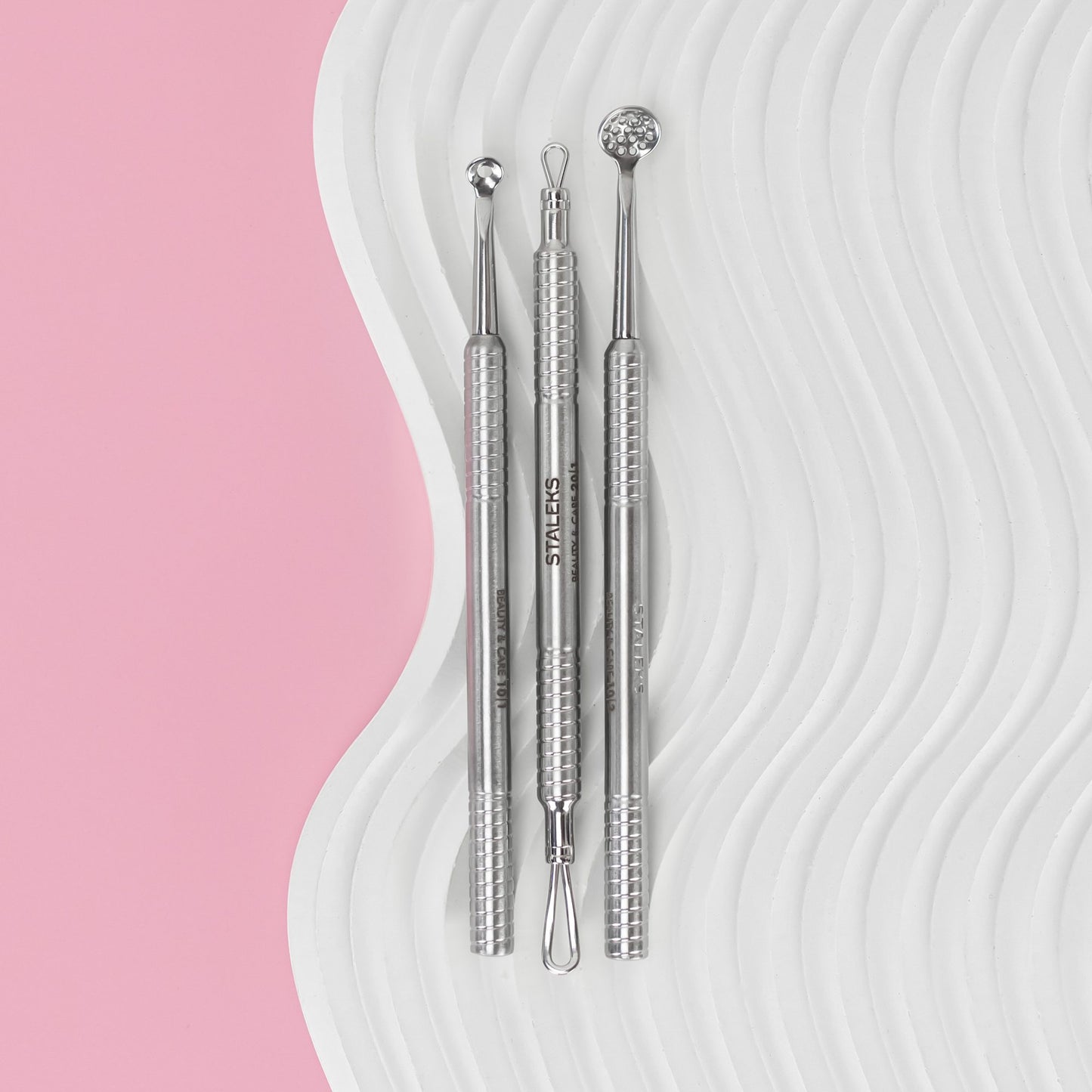 Clear Skin toolset BEAUTY & CARE 30 (uno,round with 19 holes, loop) image 0