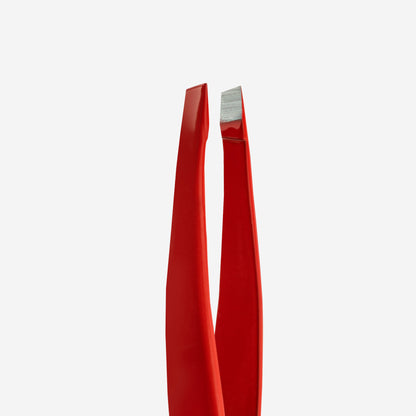 Eyebrow tweezers EXPERT 11 TYPE 4 (slant) red colour image 1